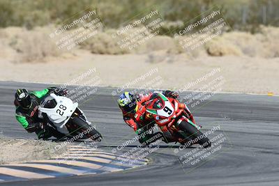 media/Dec-07-2025-CVMA (Sun) [[3e7d2de5dc]]/Race 7-Formula Lightweight Twins Shootout/